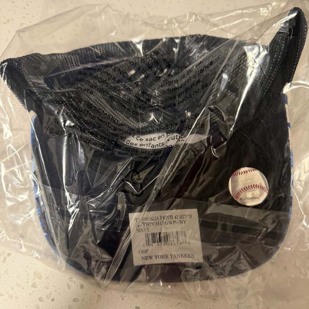 47 Brand New York Yankees Tropicalia Patch Hitch Adjustable Trucker Hat OSF Hawa - Picture 4 of 4